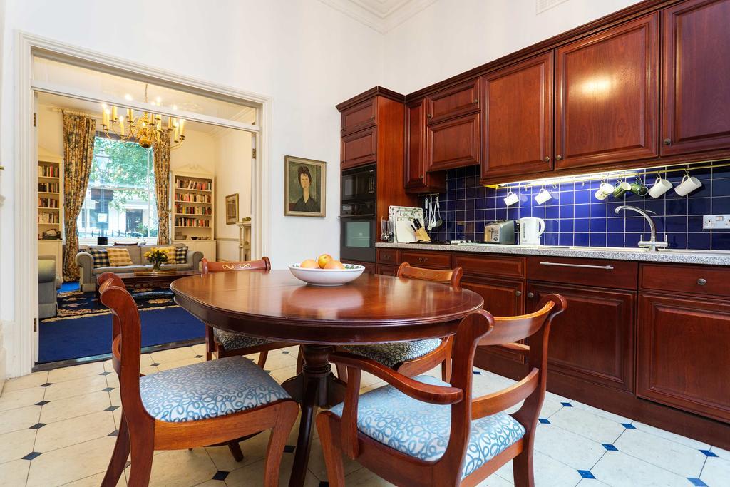 Veeve - Queen'S Gardens Flat Londýn Pokoj fotografie